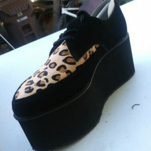 T.U.K creepers shoes size 4 man 6 women NEW